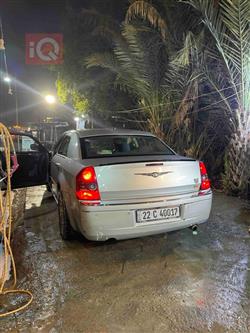 کرایسلەر 300